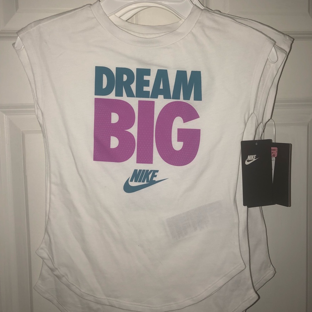 Nike t-shirt